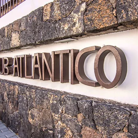 Club Atlantico * 푸에르토 델 카르멘