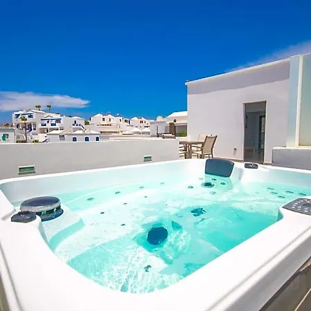 Club Atlantico * 푸에르토 델 카르멘